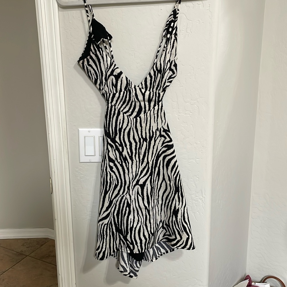 Sky to Moon Zebra Print Cross Dress Size M
